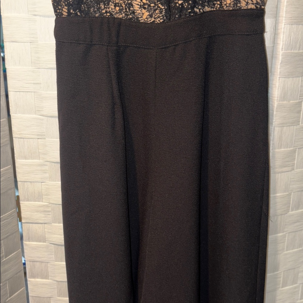 W Black and tan wide leg fitted jumpsuit with adjustable spaghetti straps- xs - Picture 4 of 11